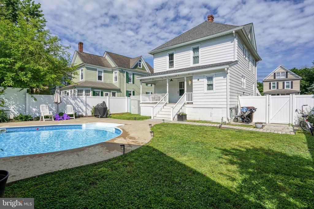 104 WEST END AVENUE