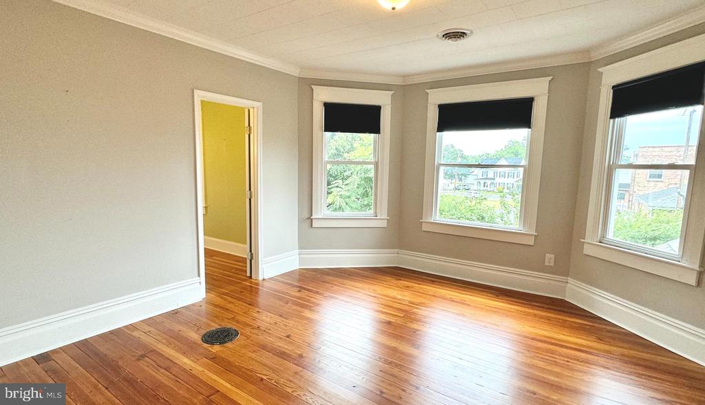 107 POPLAR STREET