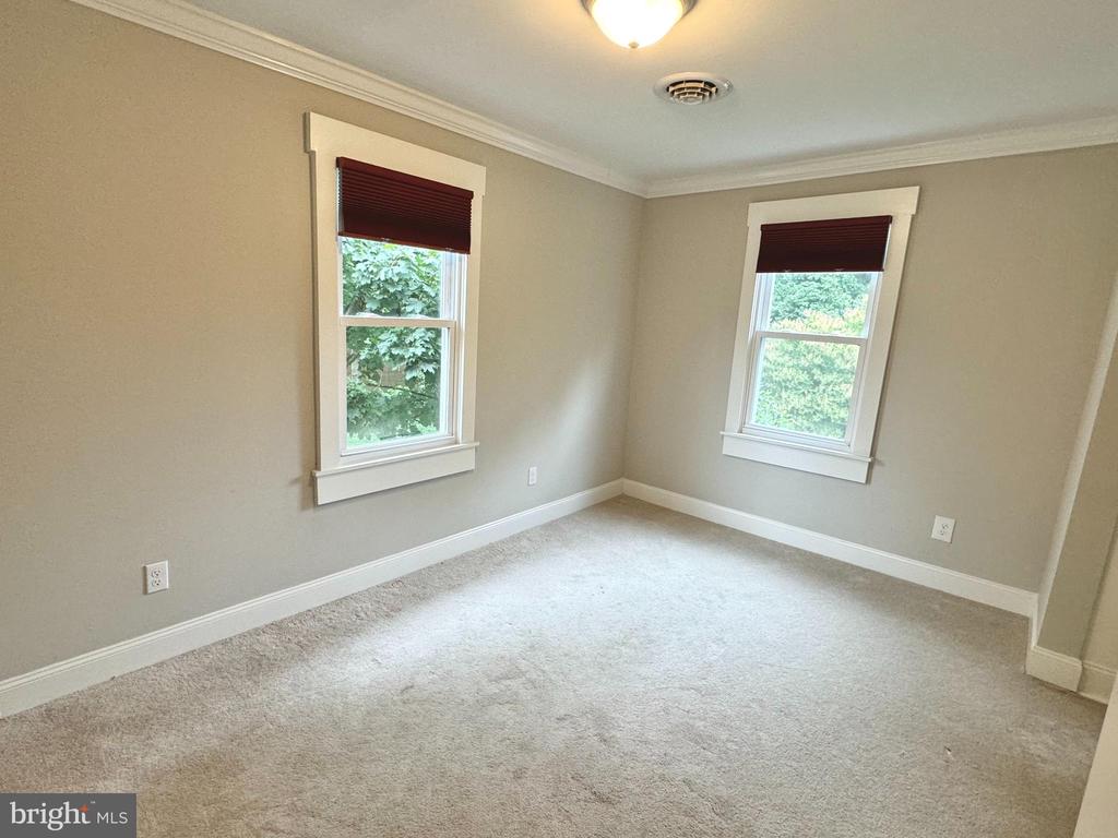 107 POPLAR STREET