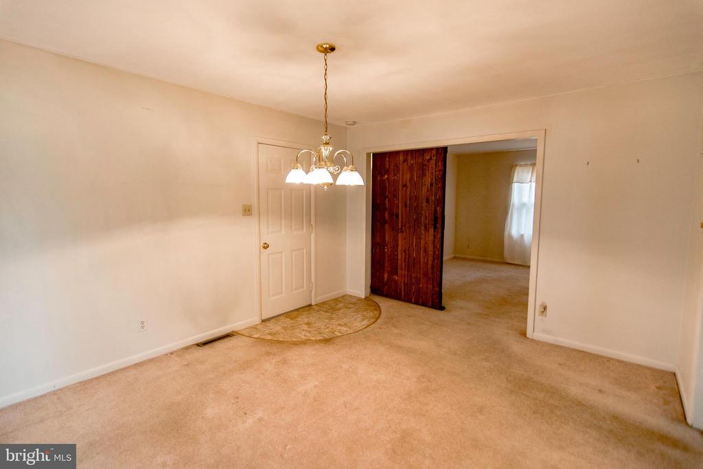 5407 BONNIE BROOK ROAD