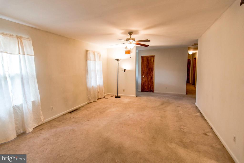 5407 BONNIE BROOK ROAD