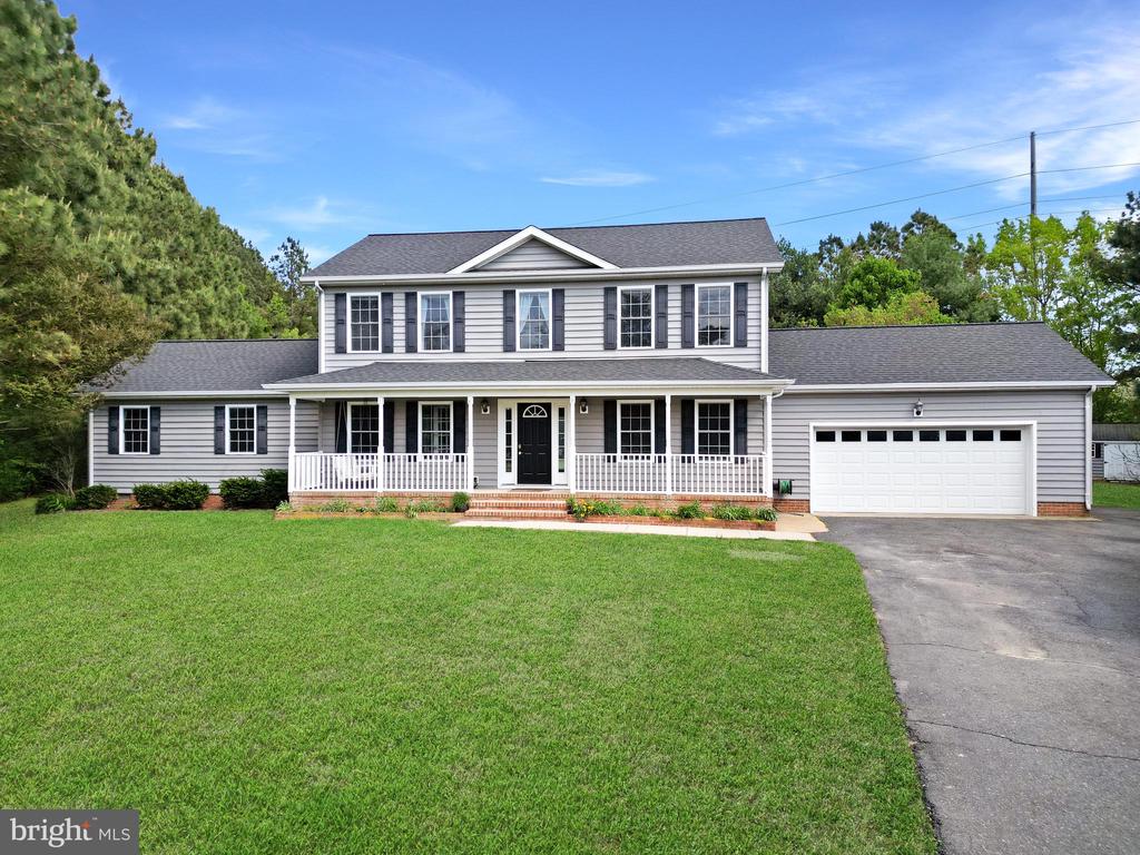 5716 GOOSE FEATHER LANE