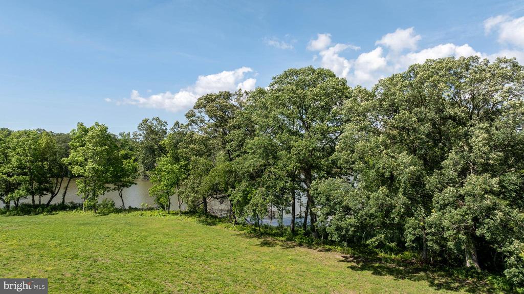 9361 WOODSTOCK LANE
