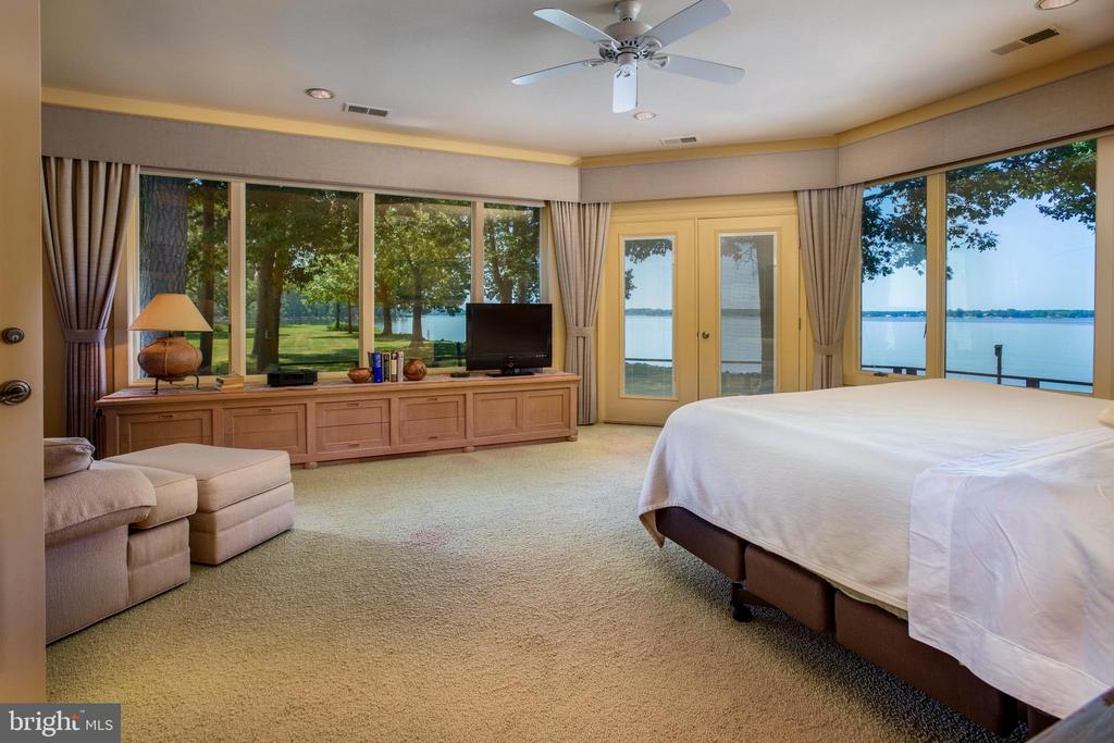 8573 MARENGO FARM ROAD
