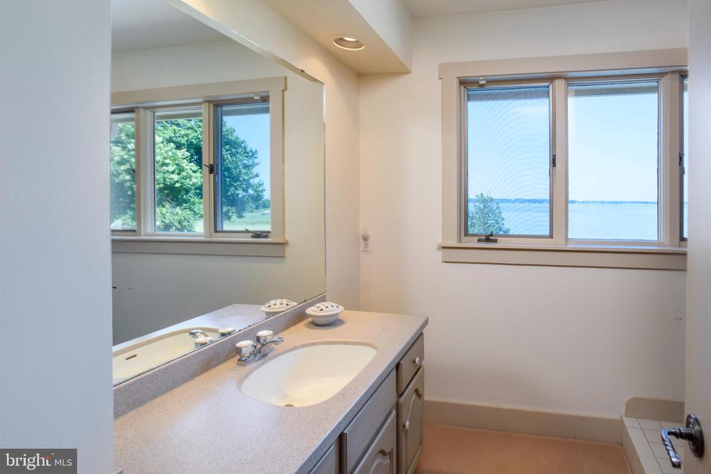 8573 MARENGO FARM ROAD