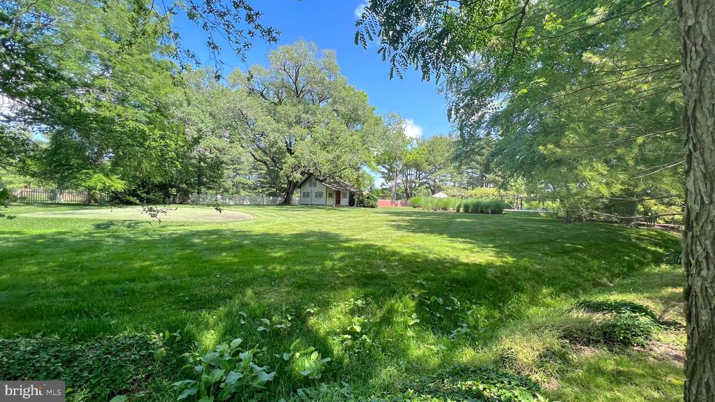 27295 SOUTHSIDE ISLAND CREEK ROAD