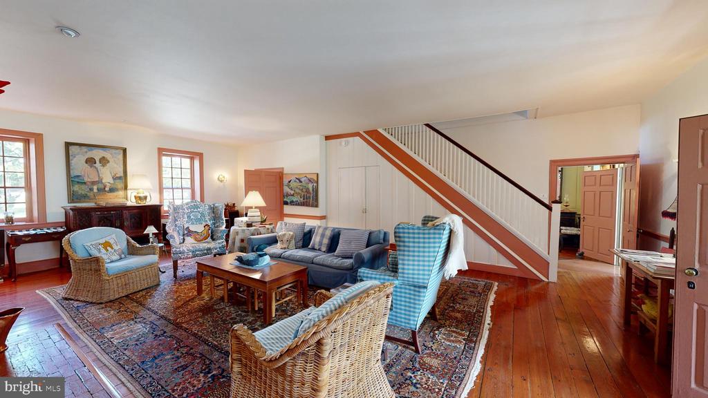 27295 SOUTHSIDE ISLAND CREEK ROAD