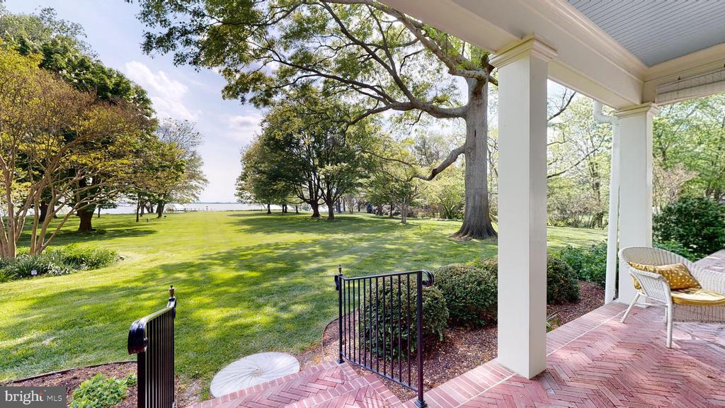27295 SOUTHSIDE ISLAND CREEK ROAD