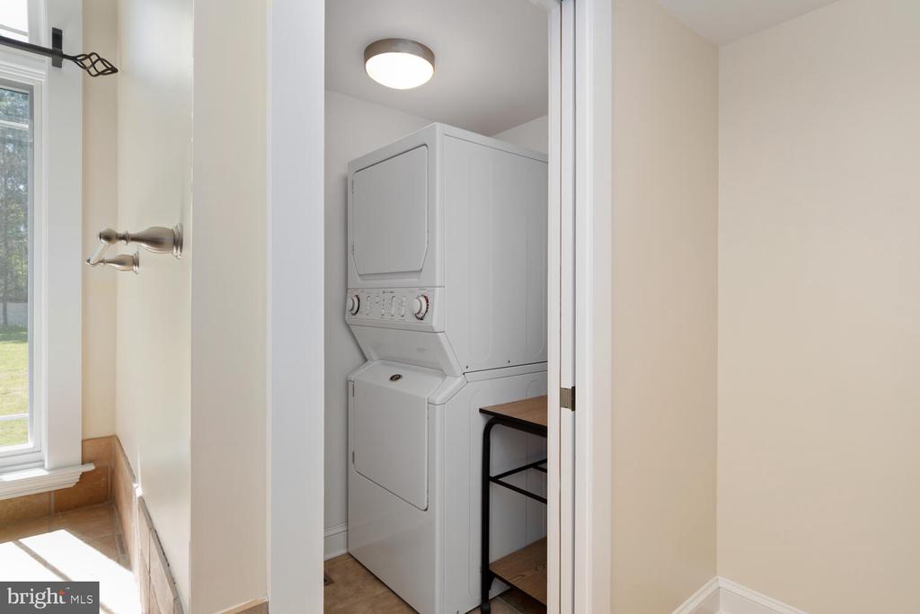 9274 ROCKCLIFF DRIVE
