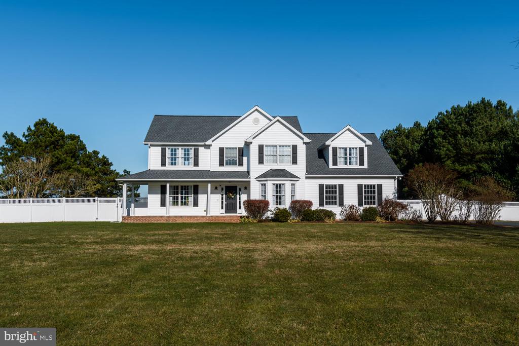 5479 WELLINGTON DRIVE