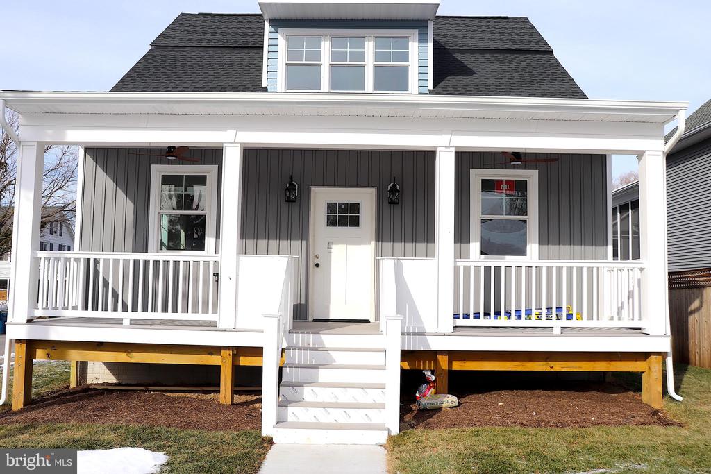 311 SALMON AVENUE