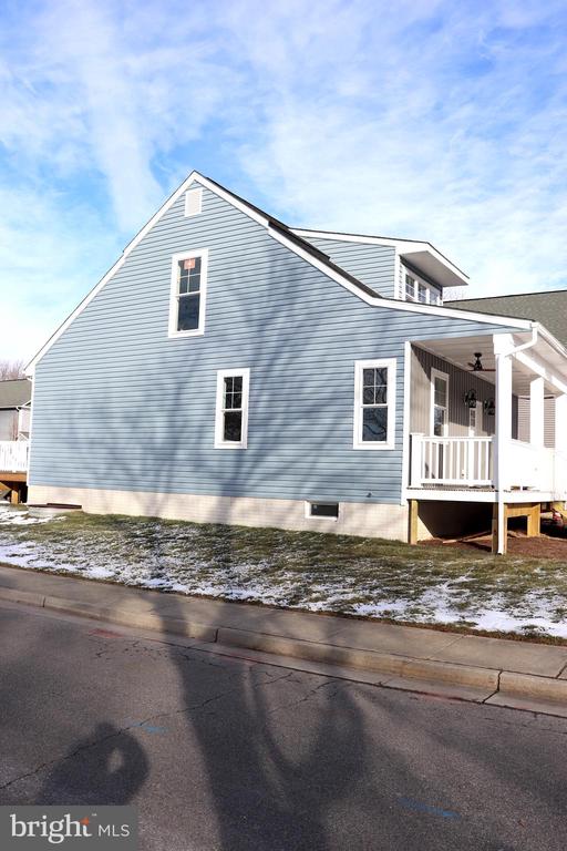 311 SALMON AVENUE