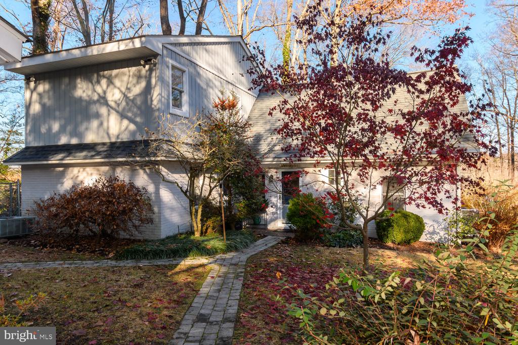 33506 TUCKAHOE RIVER ROAD