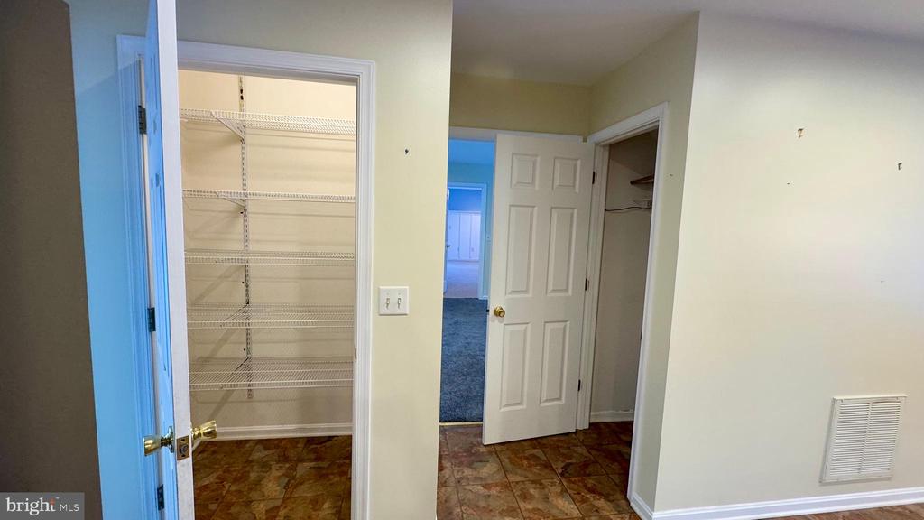 5528 MARLAN DRIVE