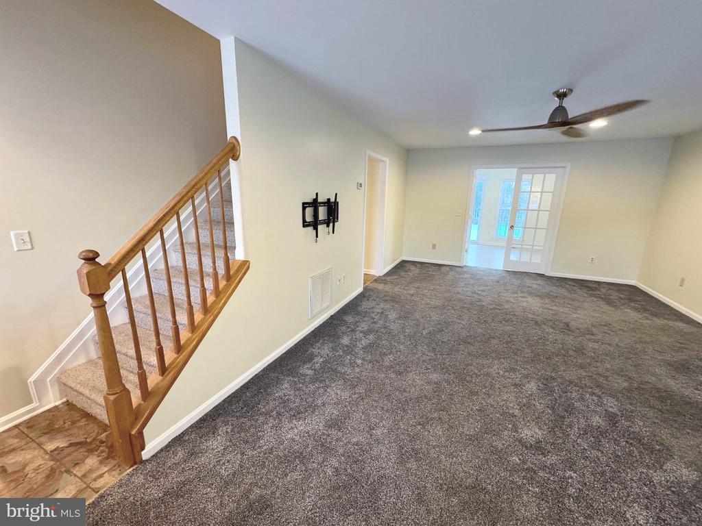 5528 MARLAN DRIVE