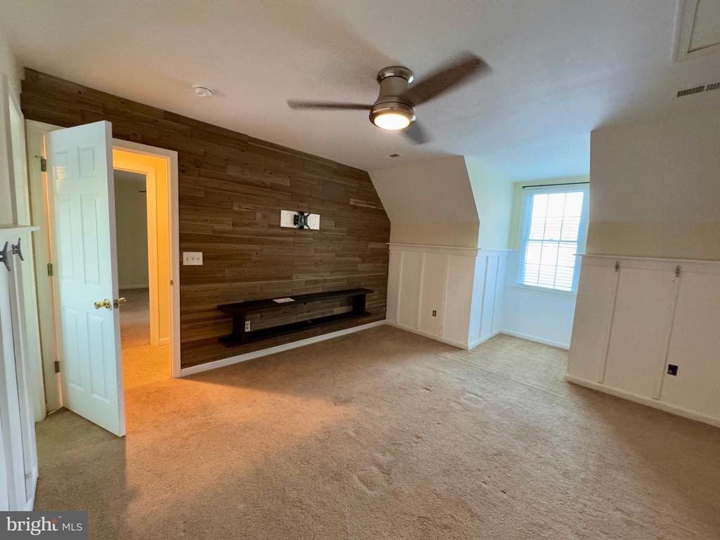 5528 MARLAN DRIVE