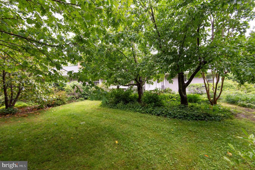 6456 FAIRWAY LANE
