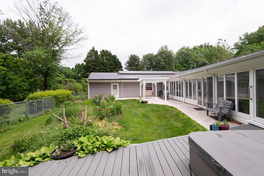6456 FAIRWAY LANE