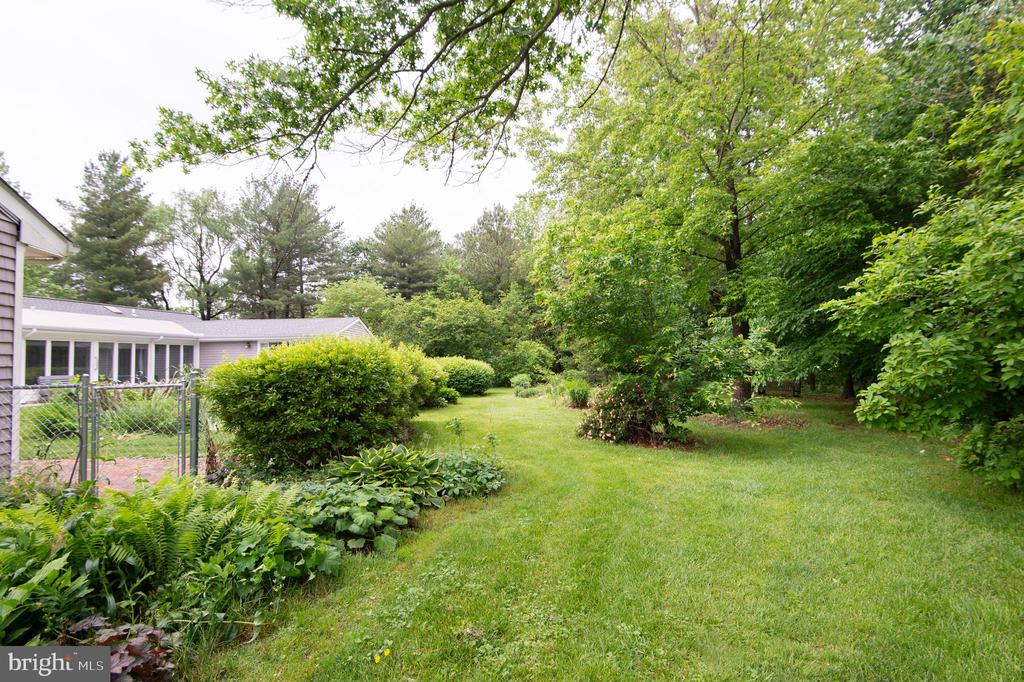 6456 FAIRWAY LANE