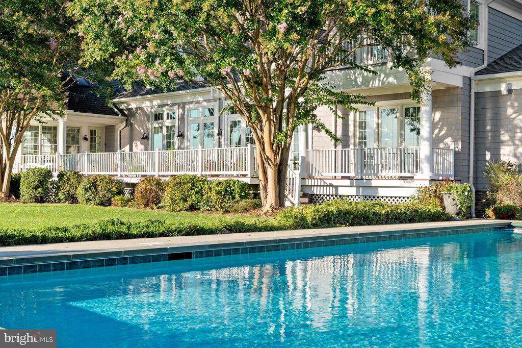 24390 DEEP NECK FARM LANE