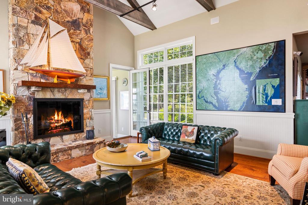 24390 DEEP NECK FARM LANE