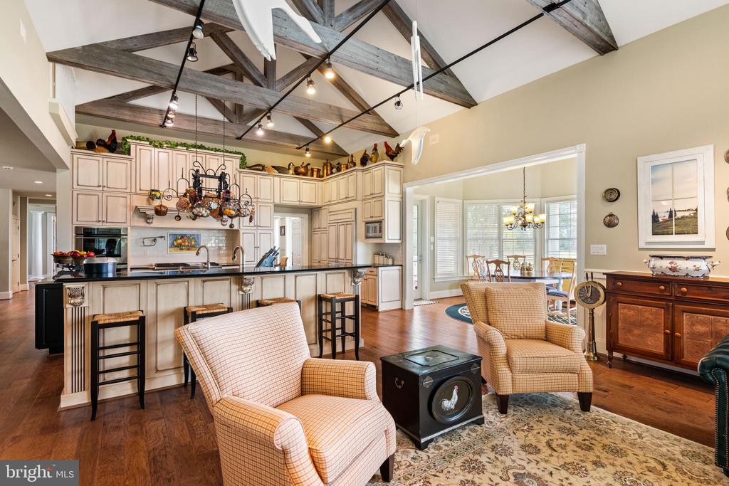 24390 DEEP NECK FARM LANE