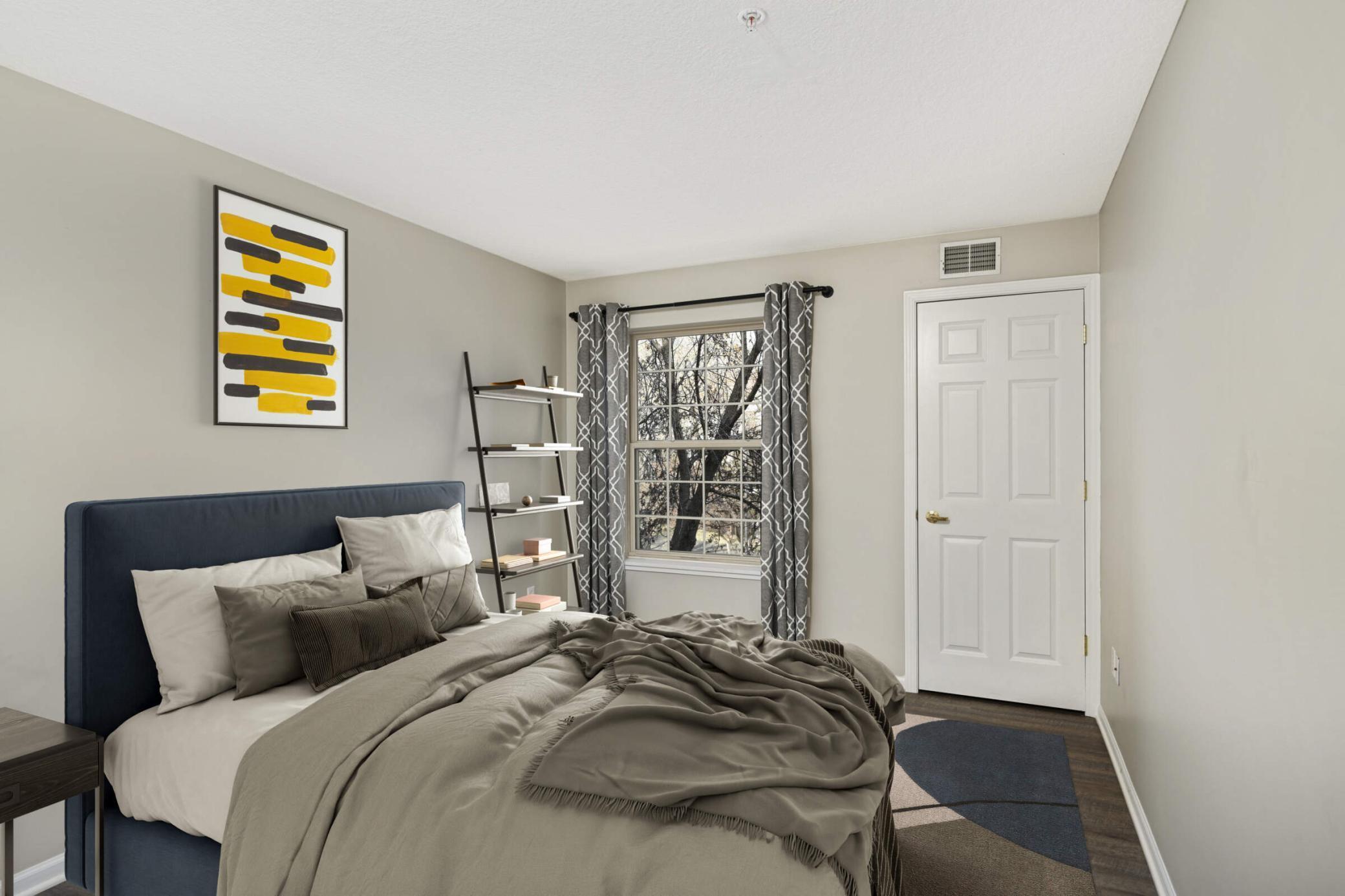 1350 Douglas Drive N Unit: 213