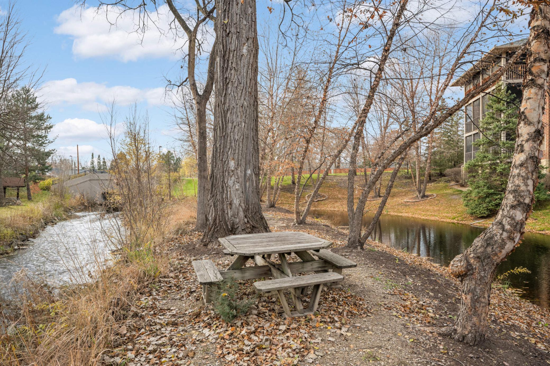 1350 Douglas Drive N Unit: 213