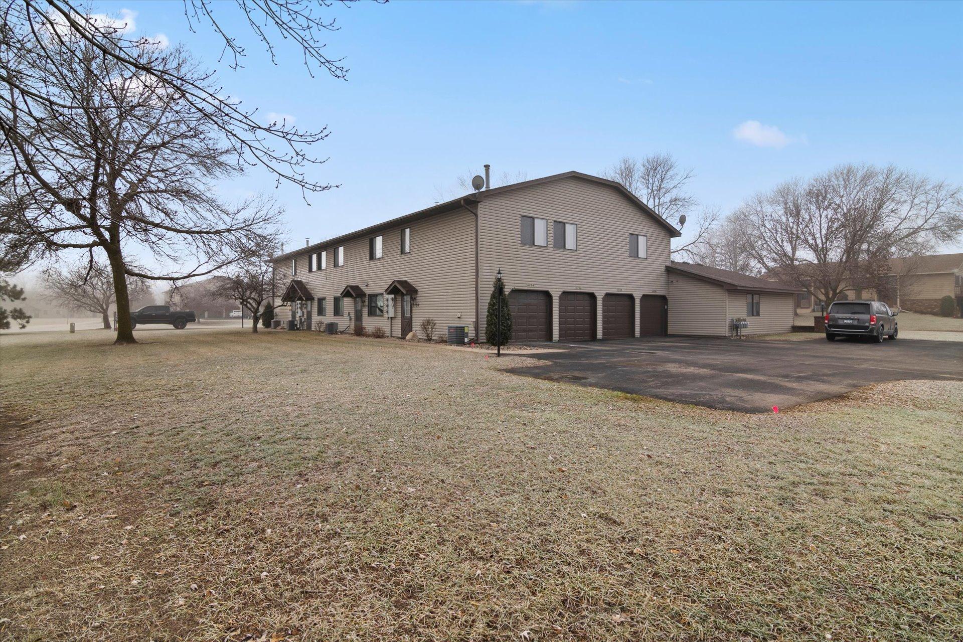 5734 Otter View Trail Unit: #18