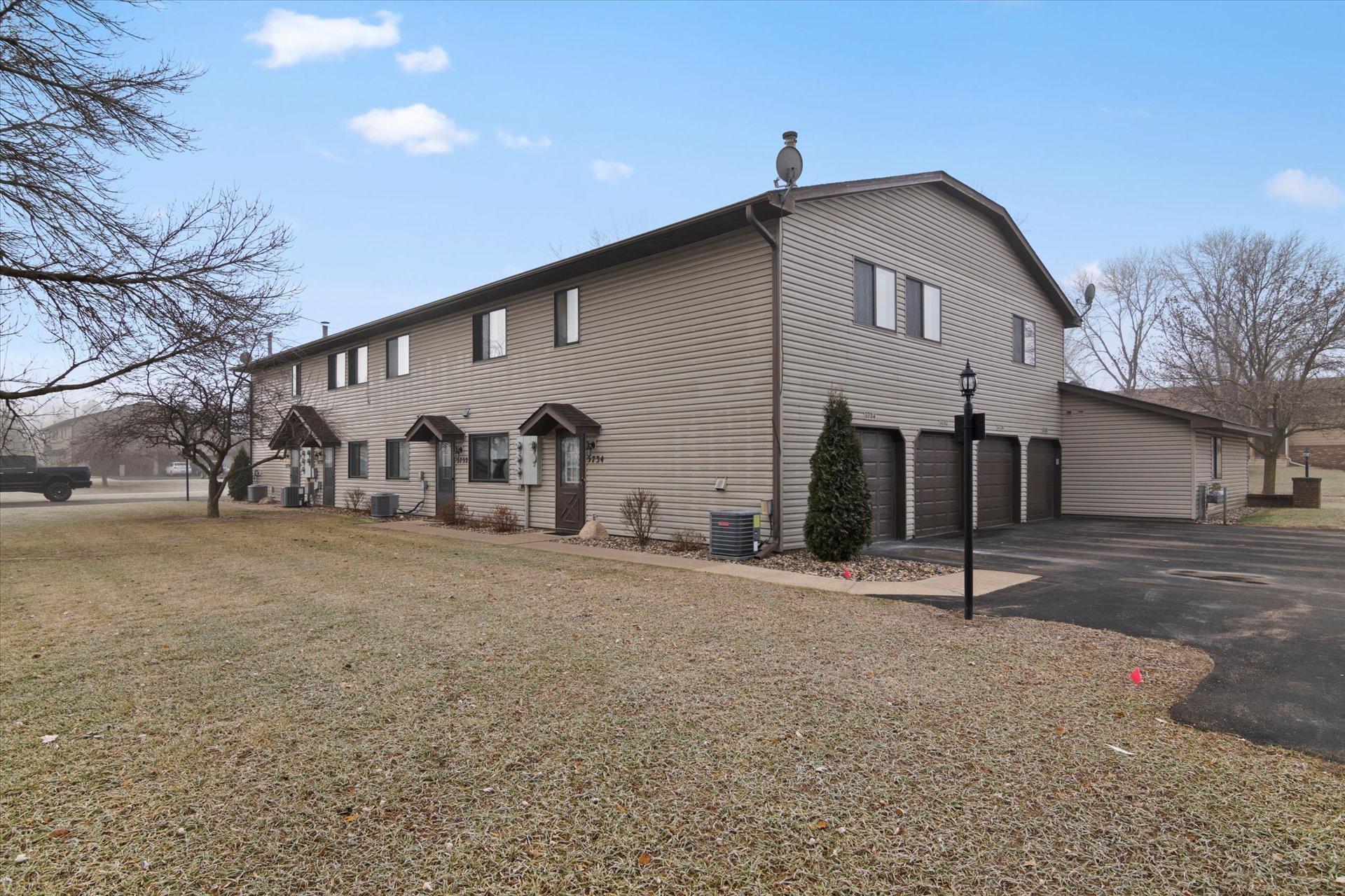 5734 Otter View Trail Unit: #18