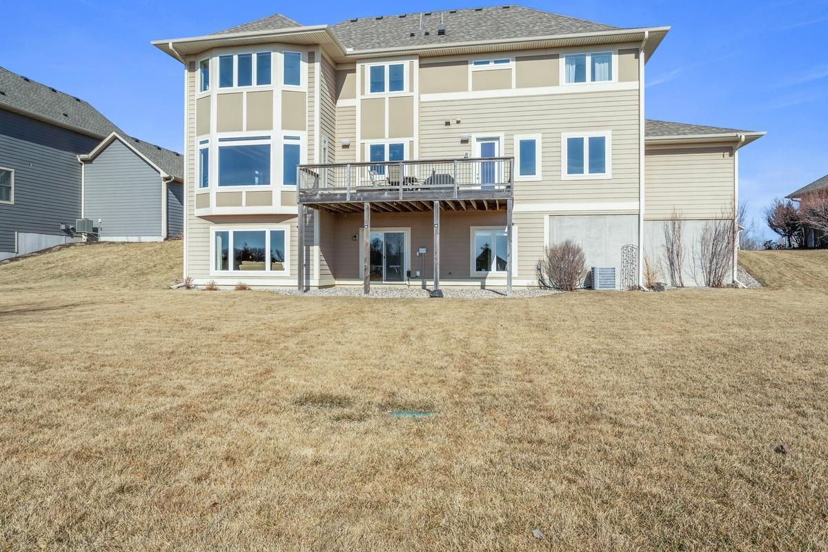 4472 Bluebell Trail S