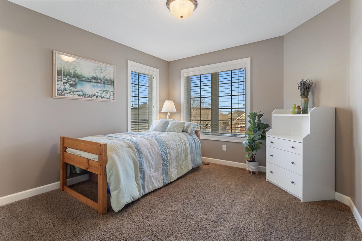 4472 Bluebell Trail S