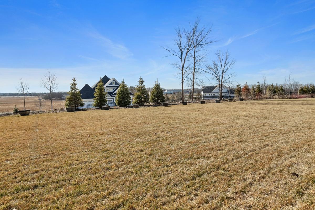 4472 Bluebell Trail S