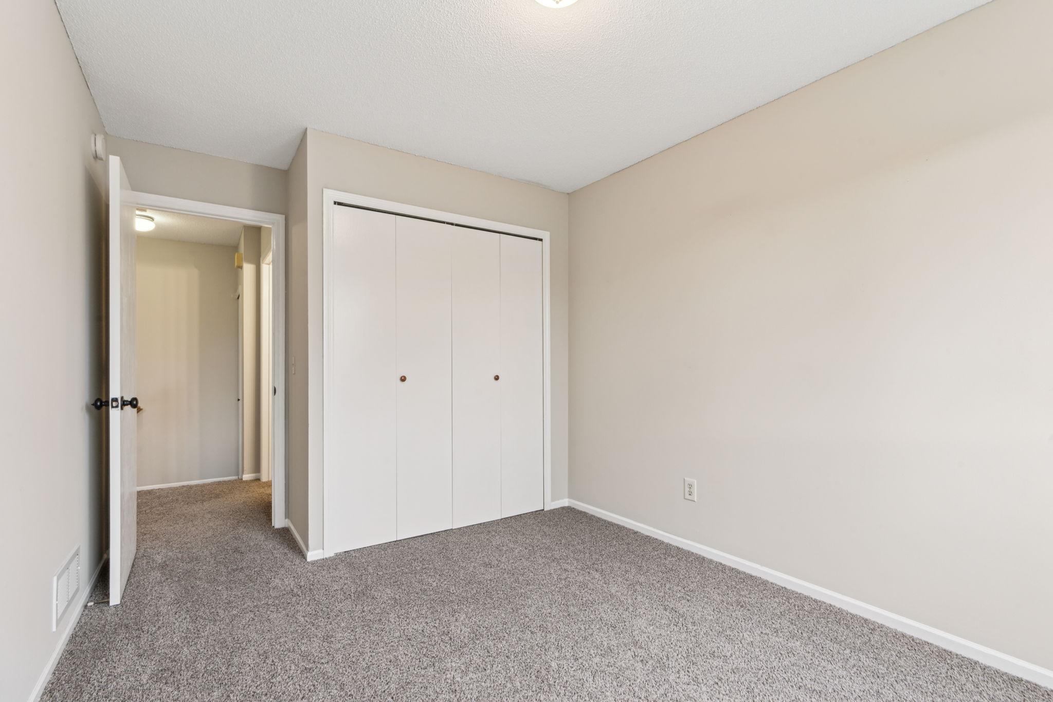 8436 S Pond Trail