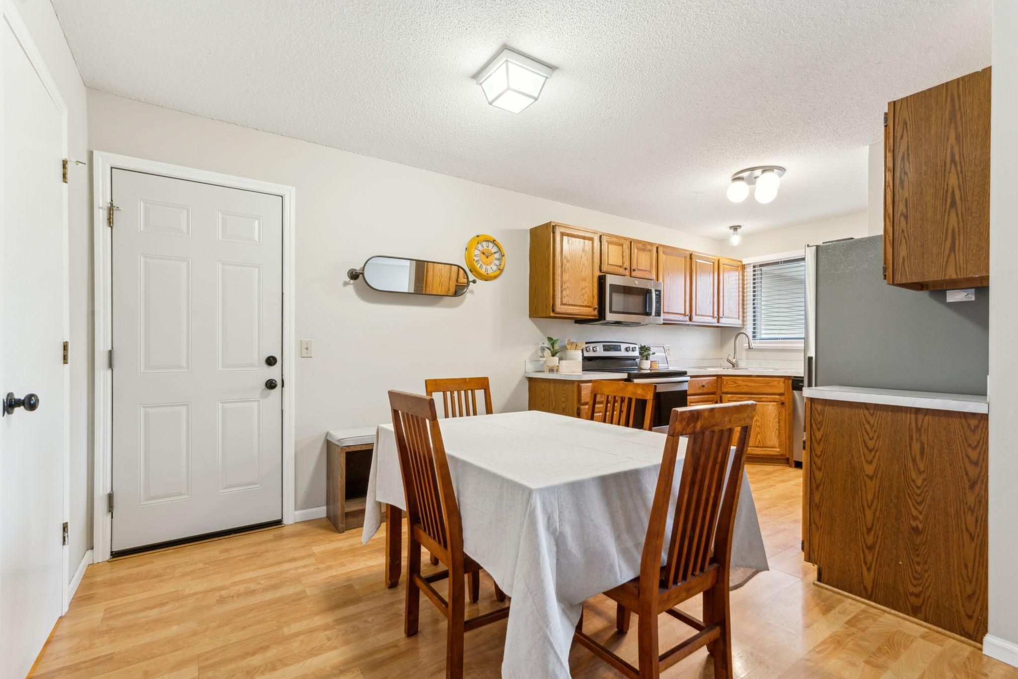 8436 S Pond Trail