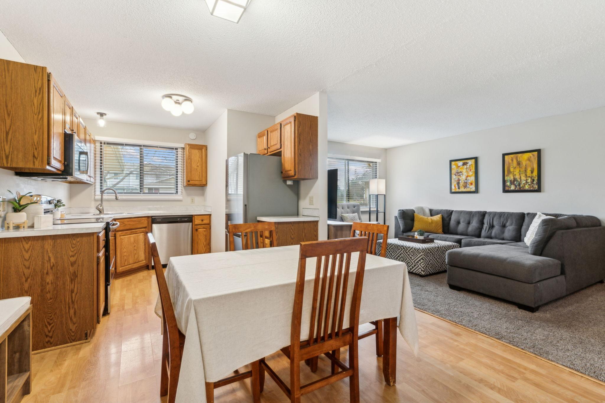 8436 S Pond Trail