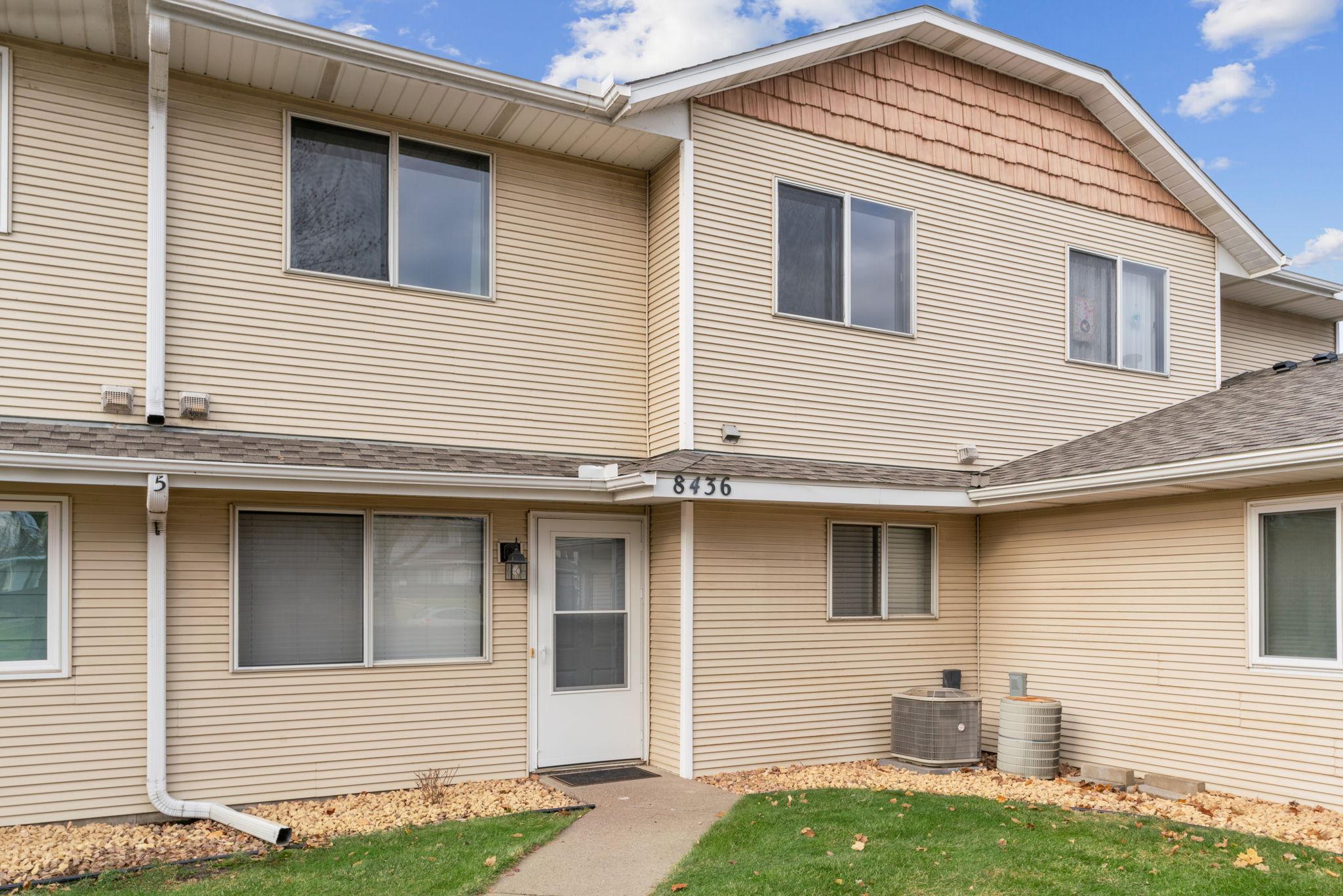 8436 S Pond Trail