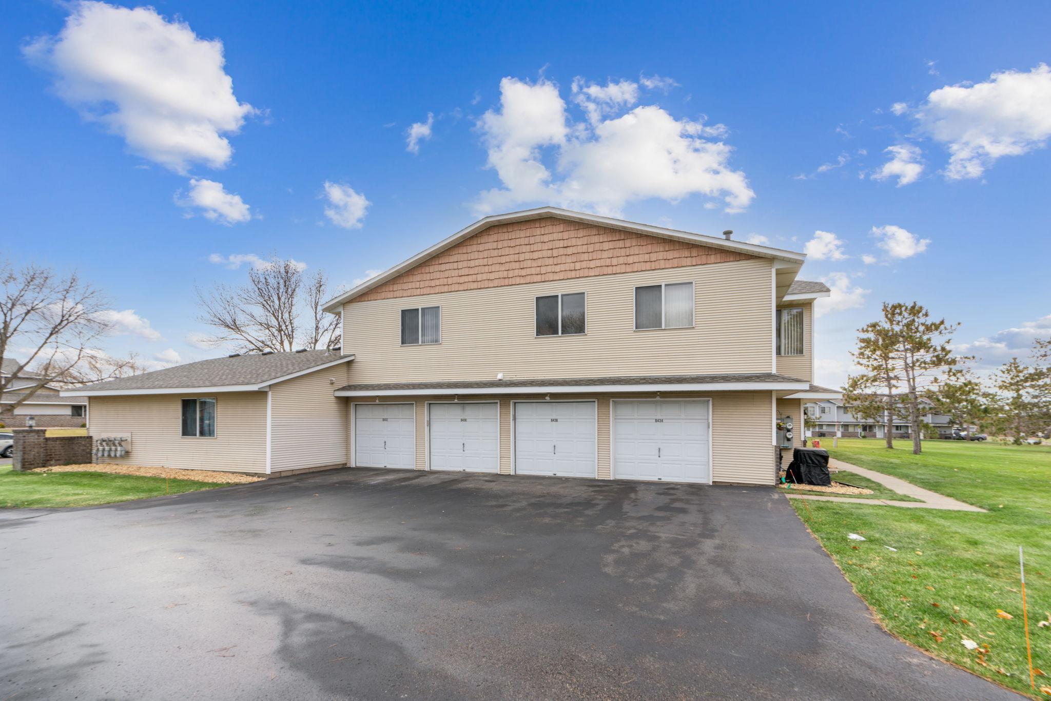 8436 S Pond Trail