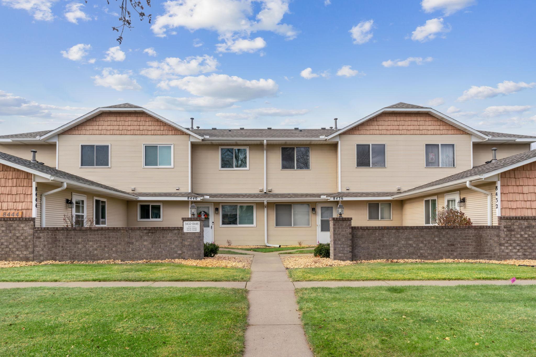 8436 S Pond Trail