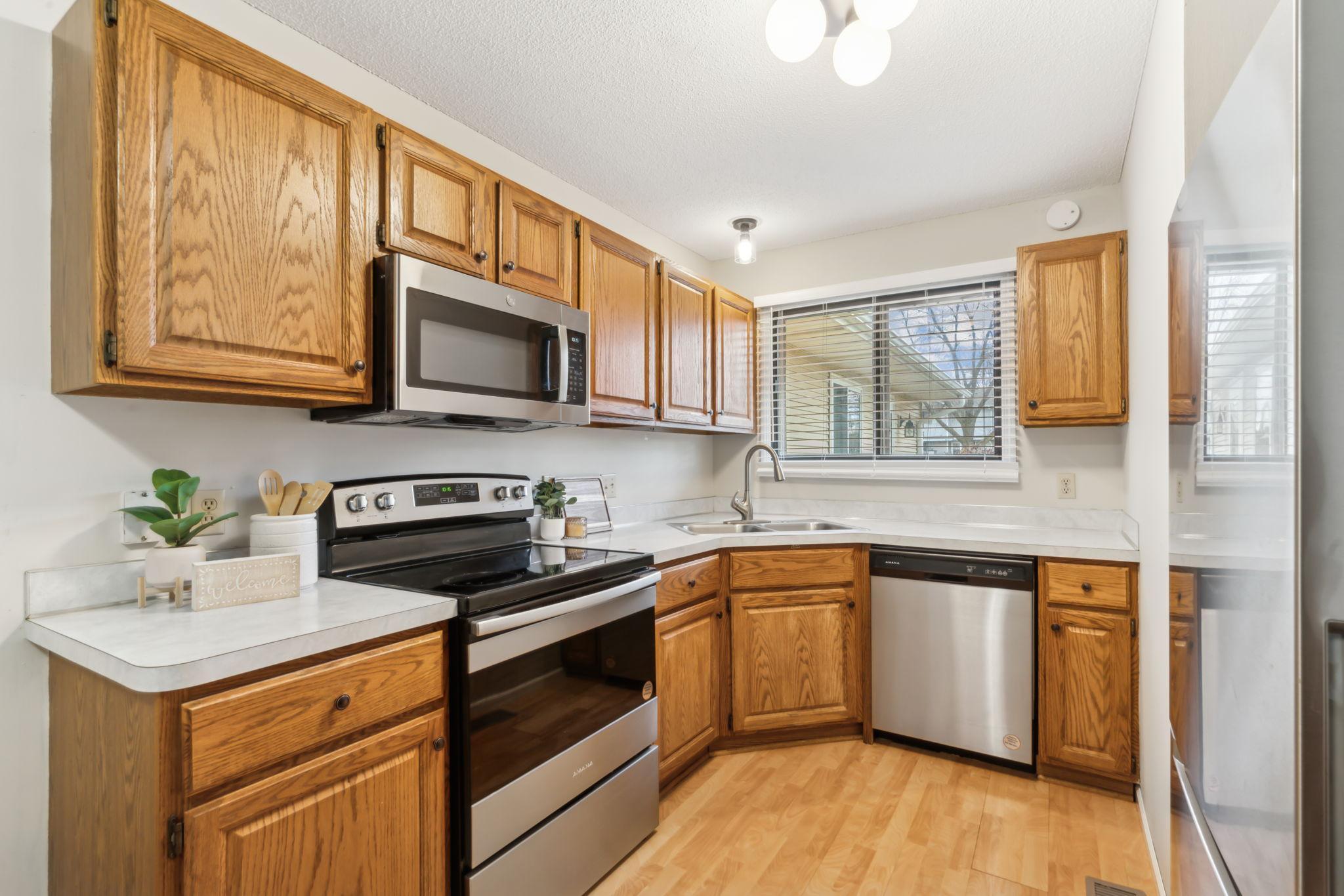 8436 S Pond Trail