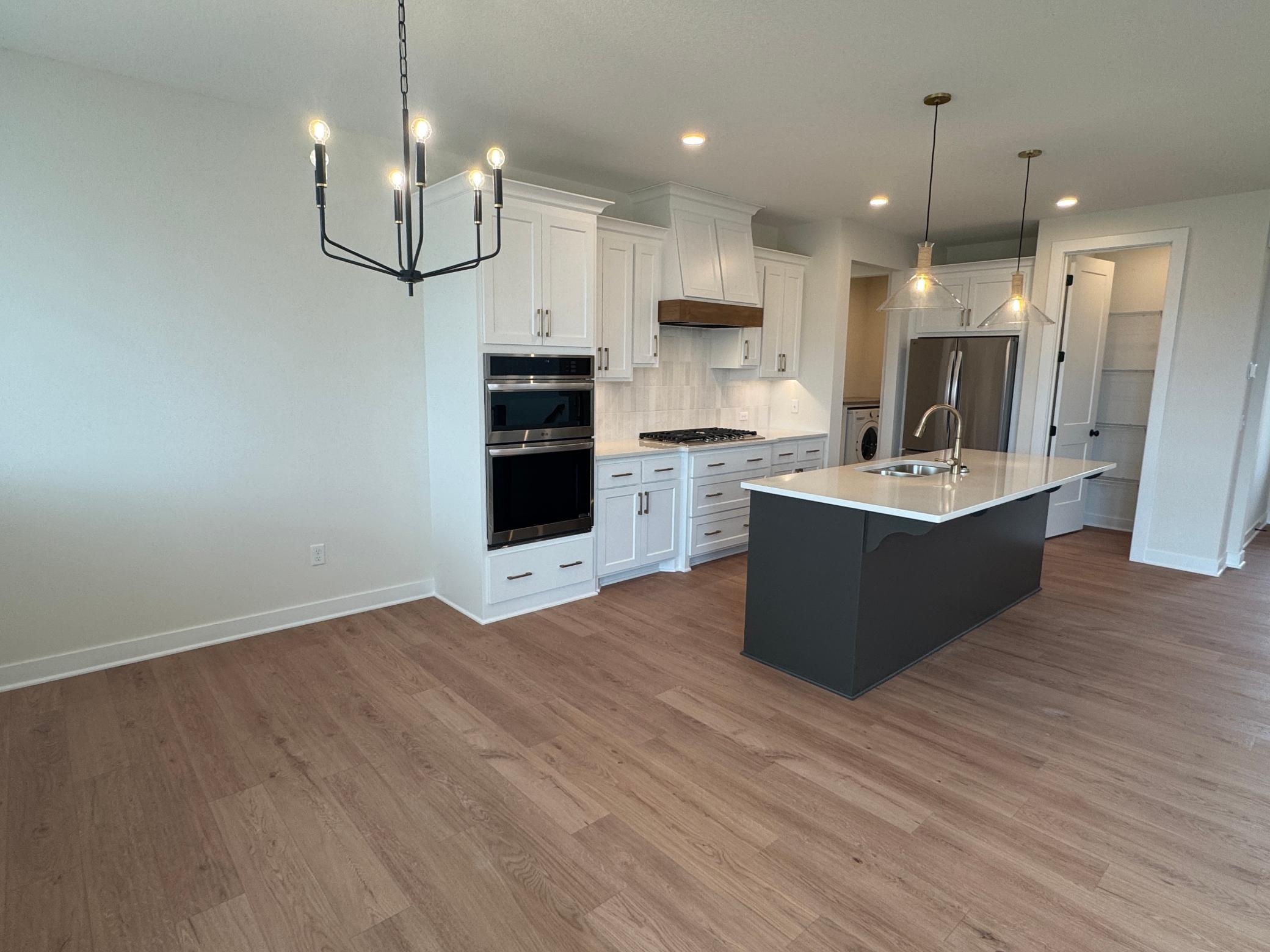 14514 Kingsview Lane