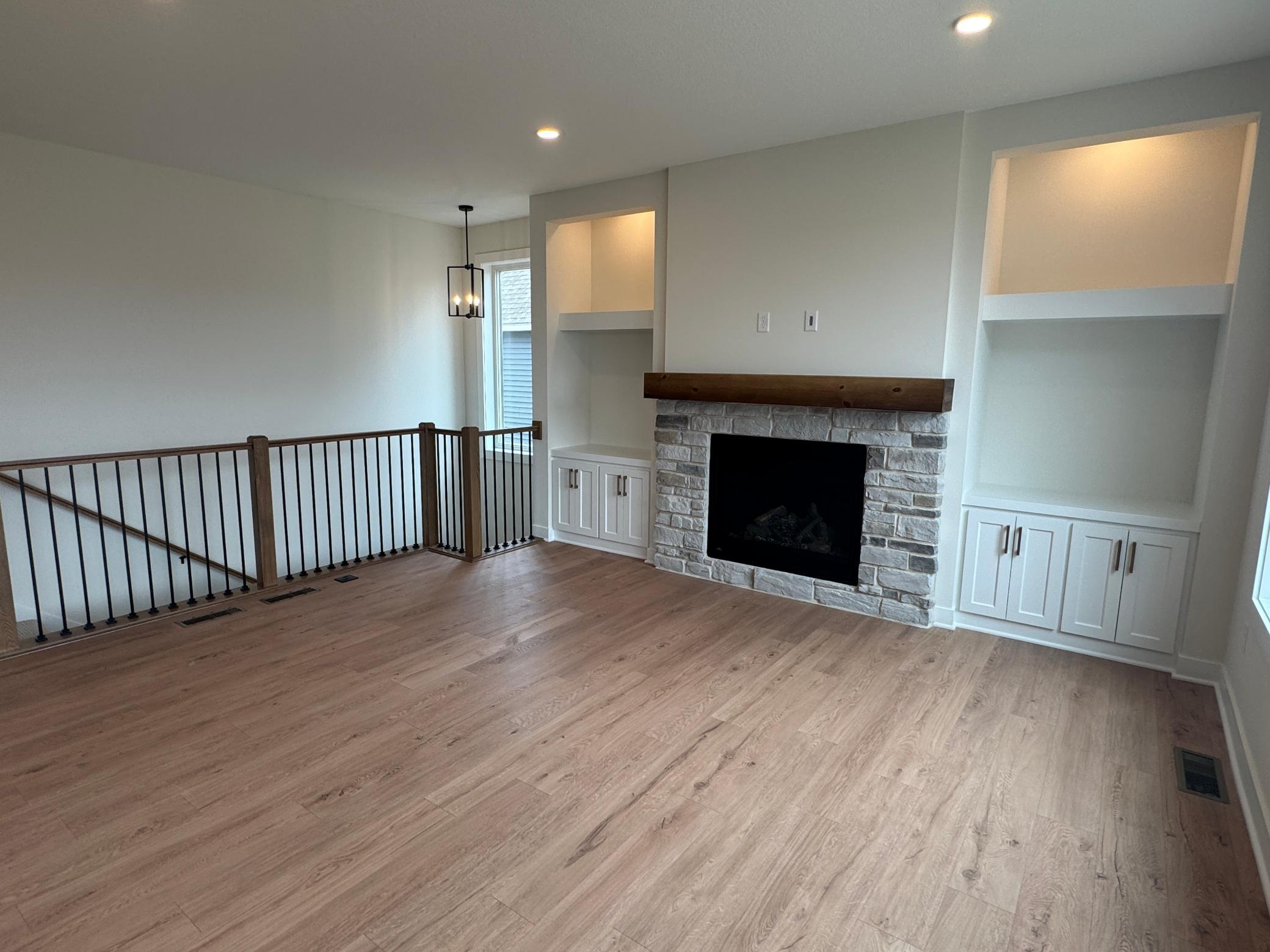 14514 Kingsview Lane