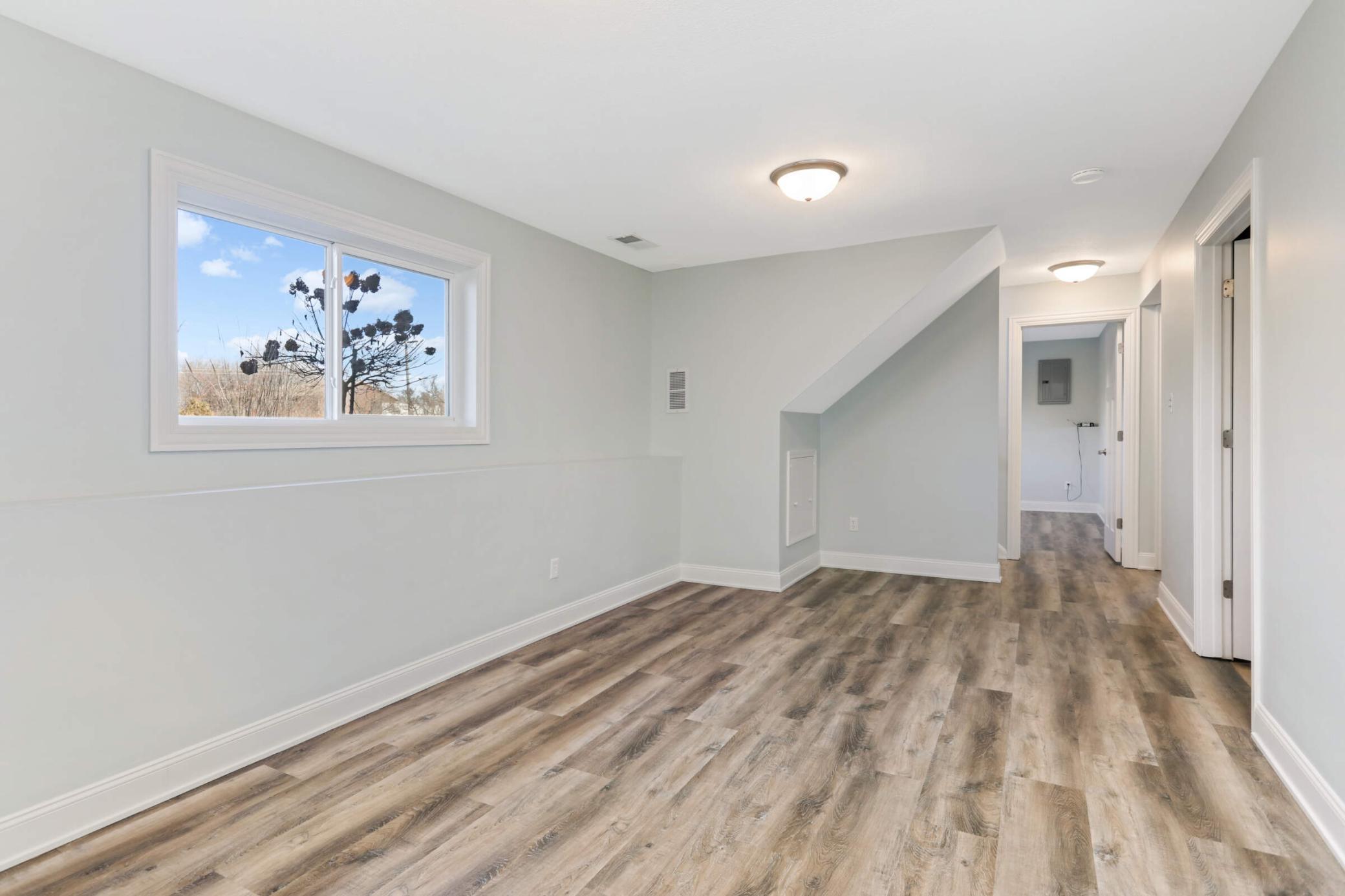 19927 Larkin Road