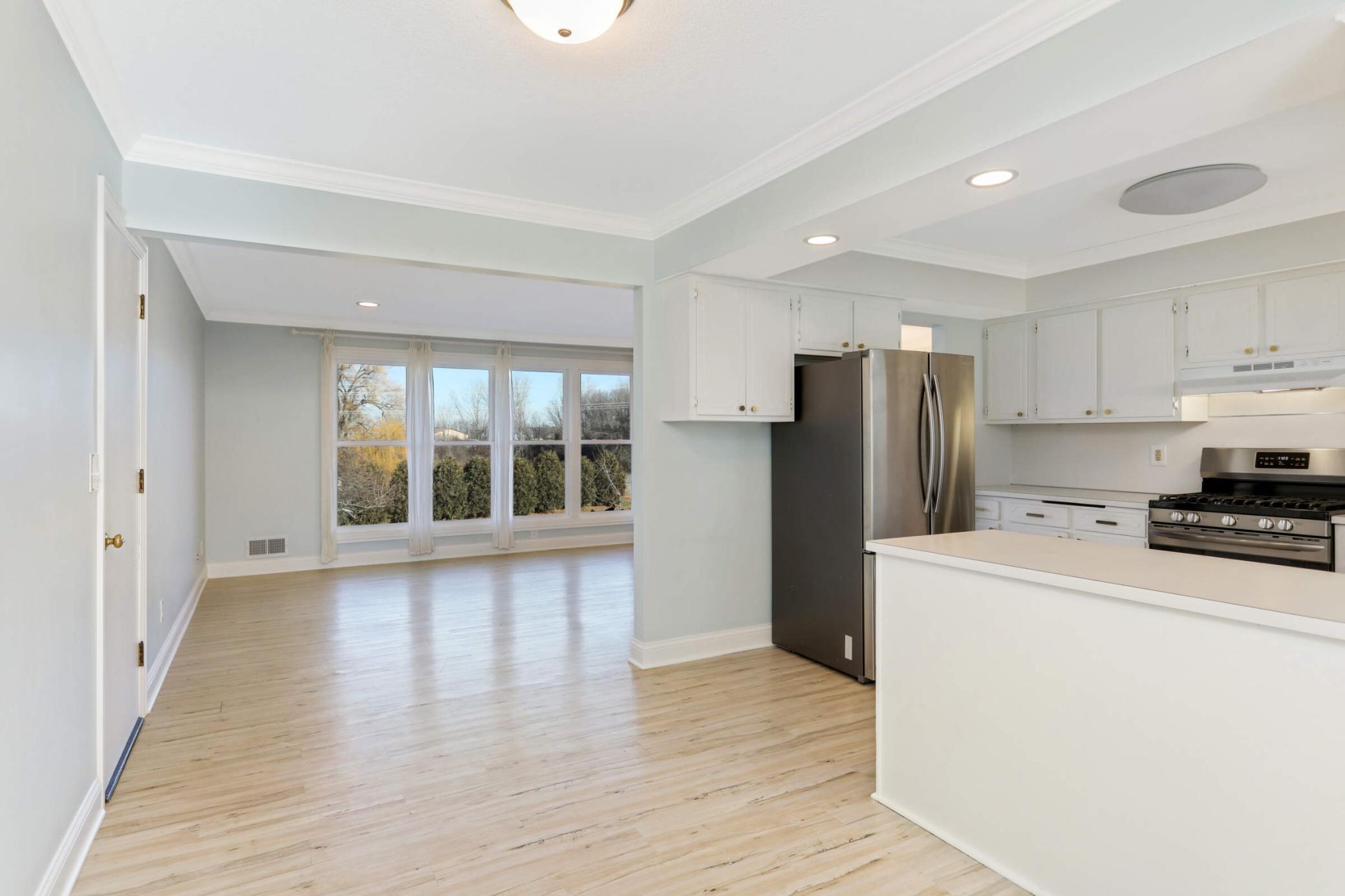 19927 Larkin Road