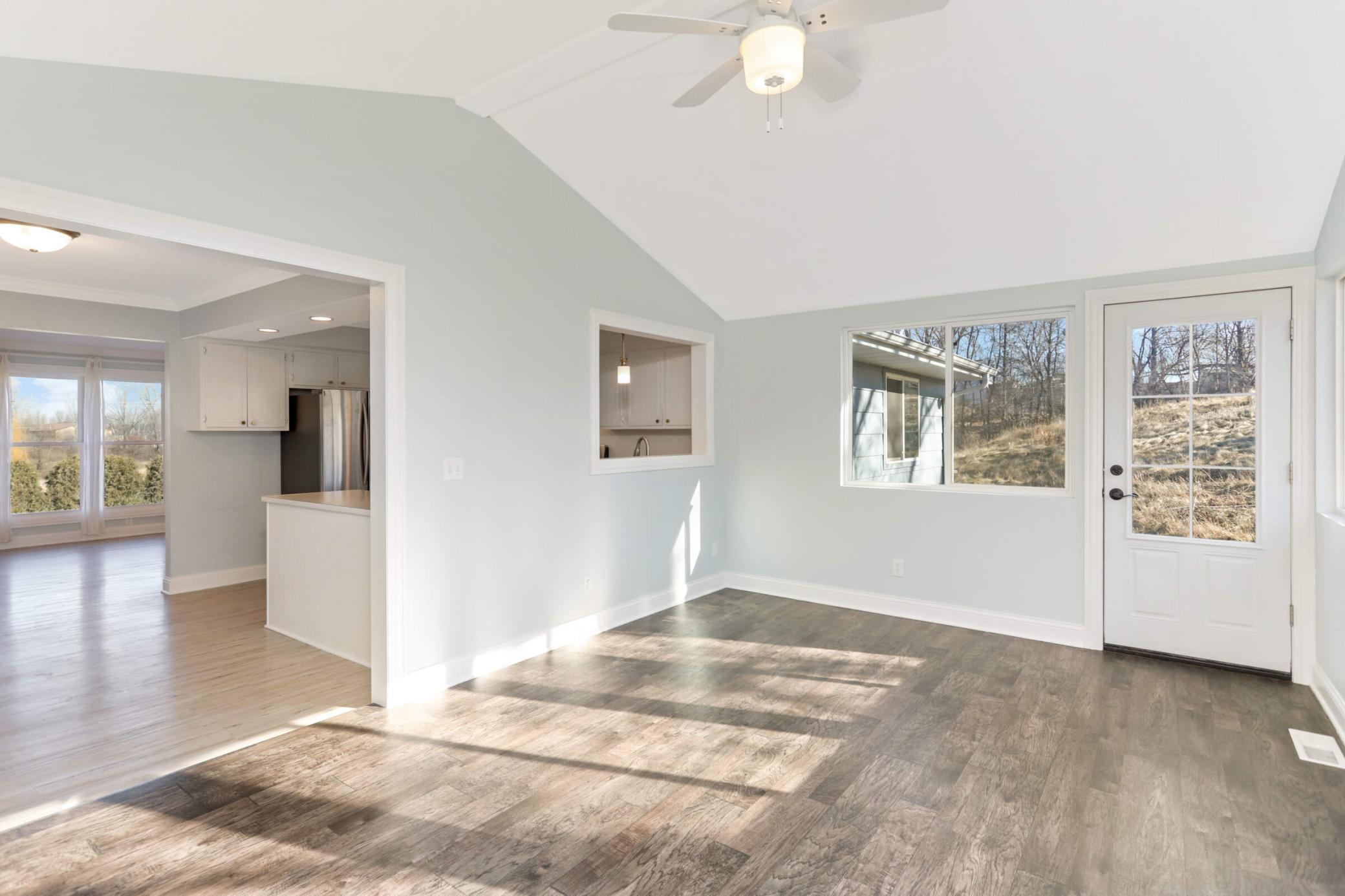 19927 Larkin Road