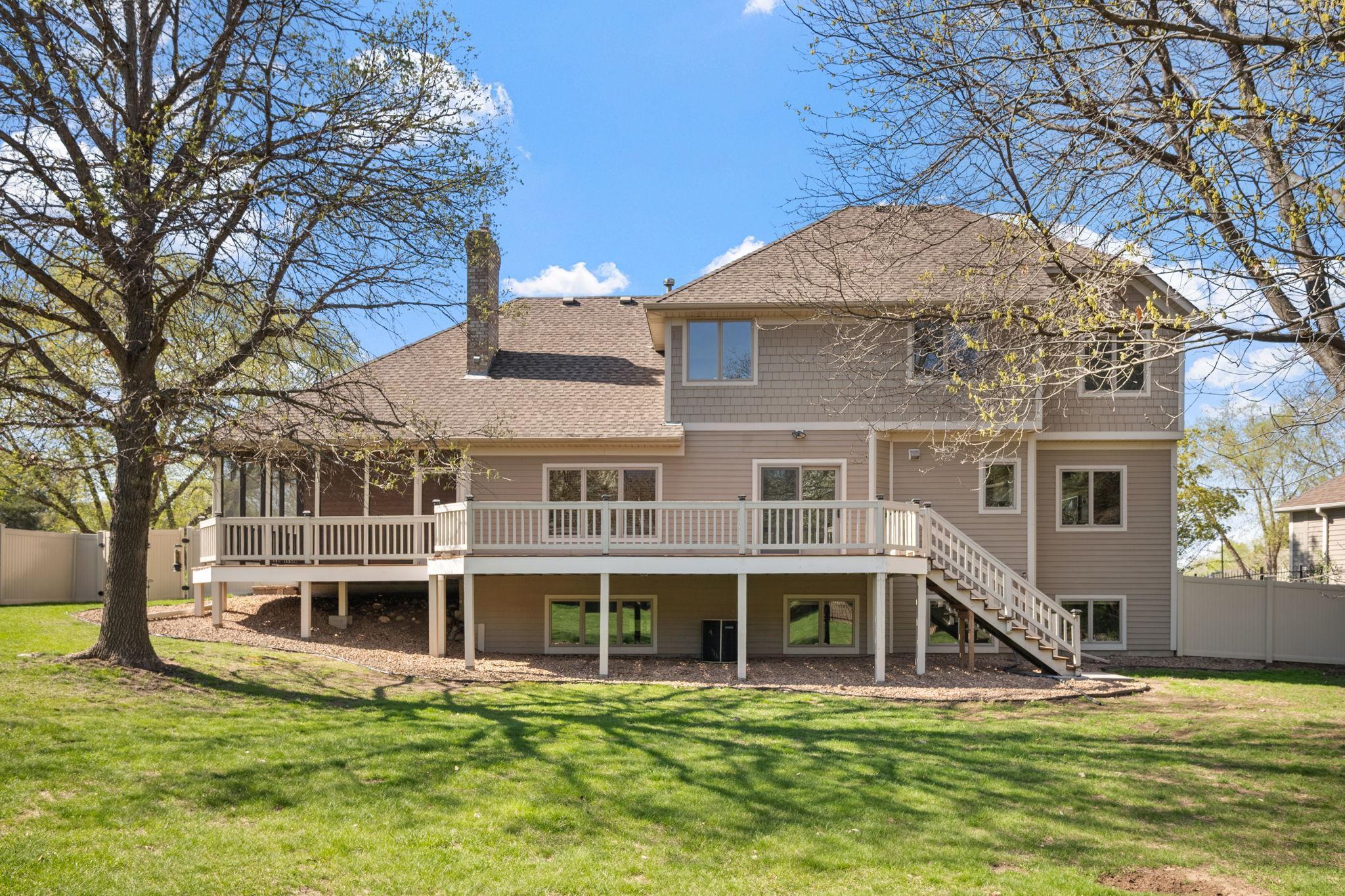 9137 Edinburgh Lane