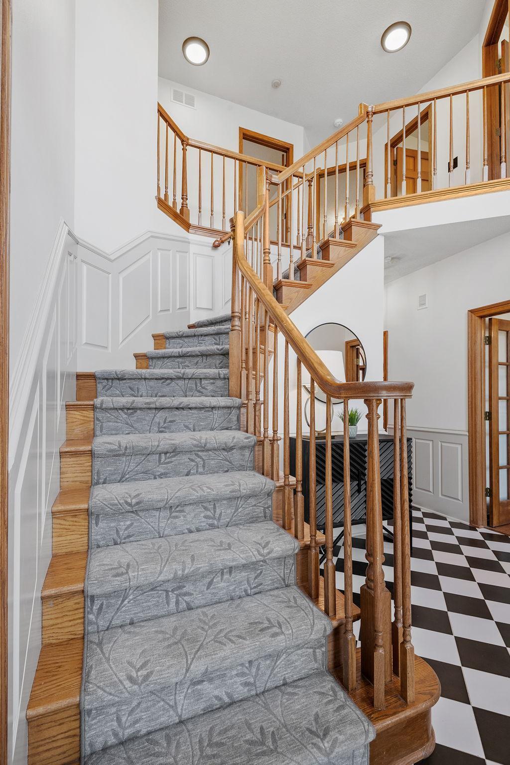 9137 Edinburgh Lane