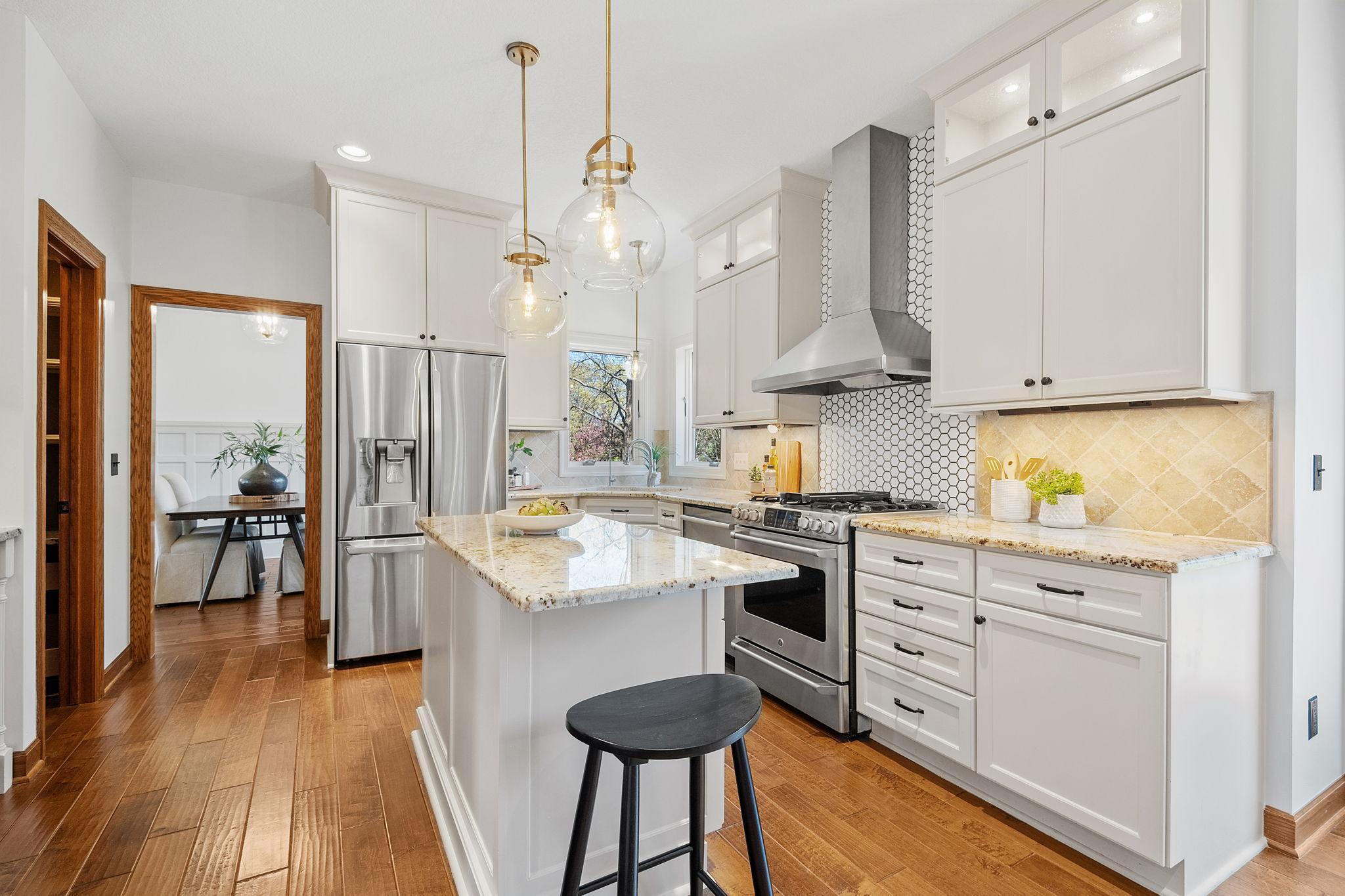 9137 Edinburgh Lane