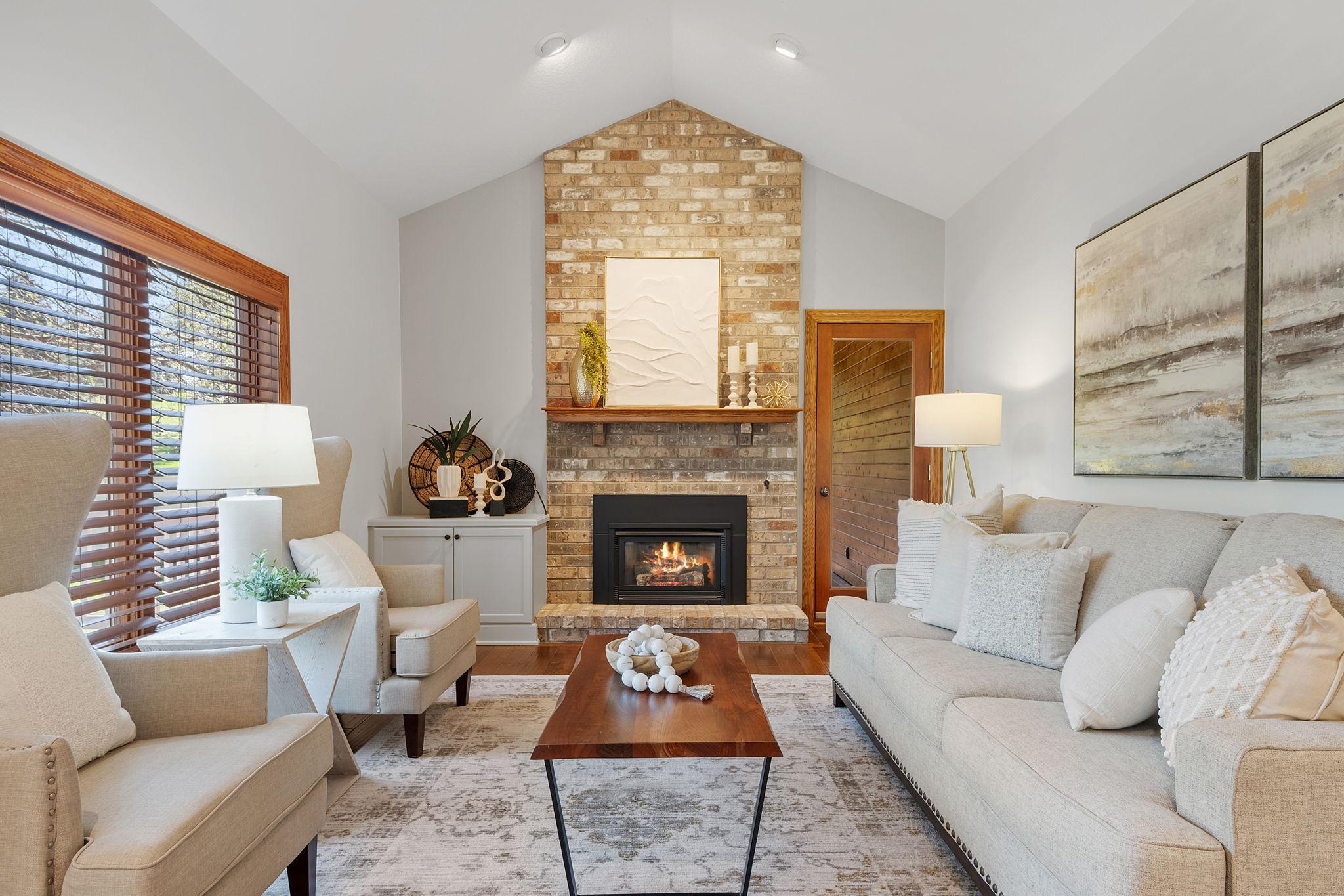 9137 Edinburgh Lane