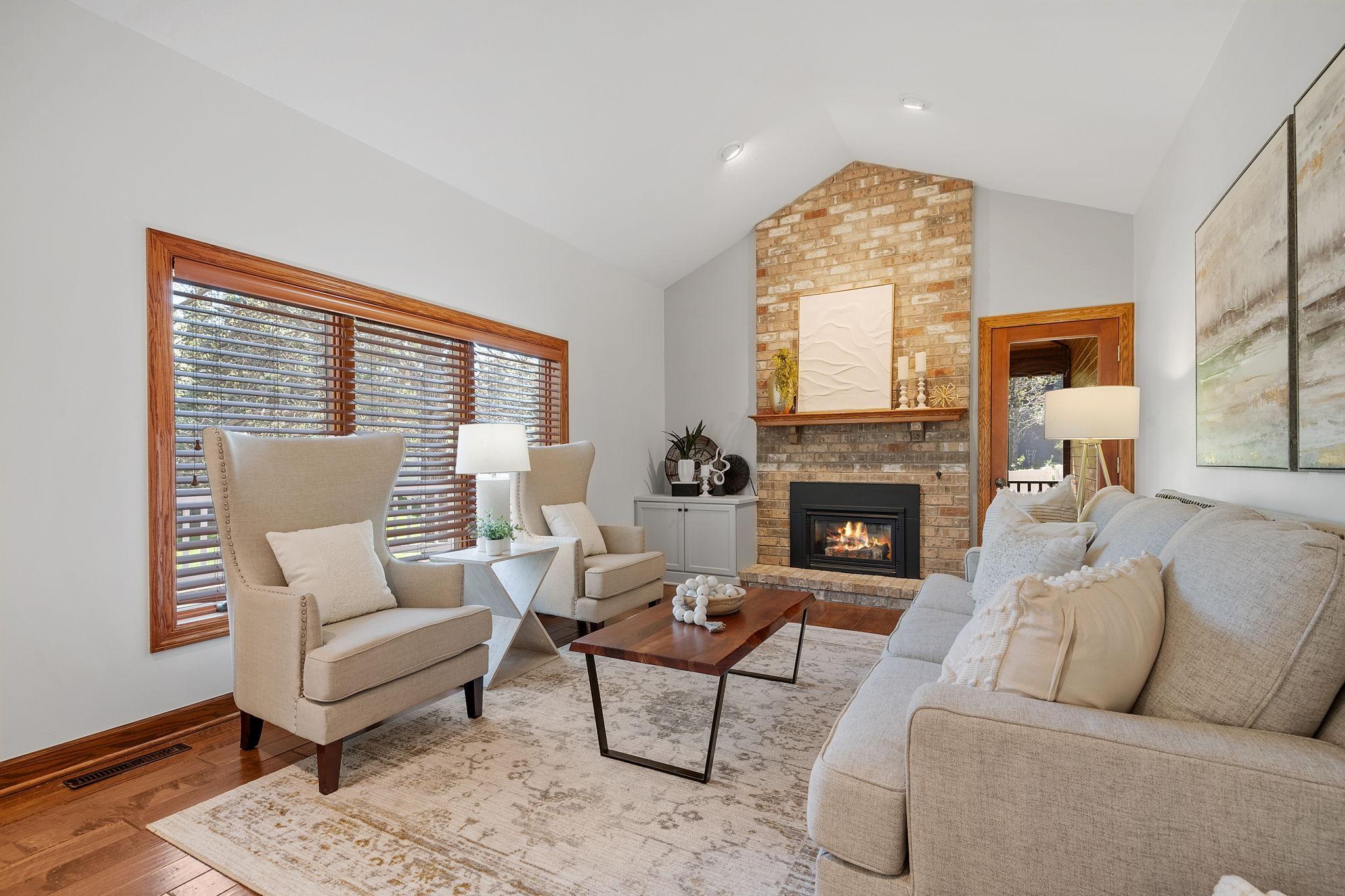 9137 Edinburgh Lane